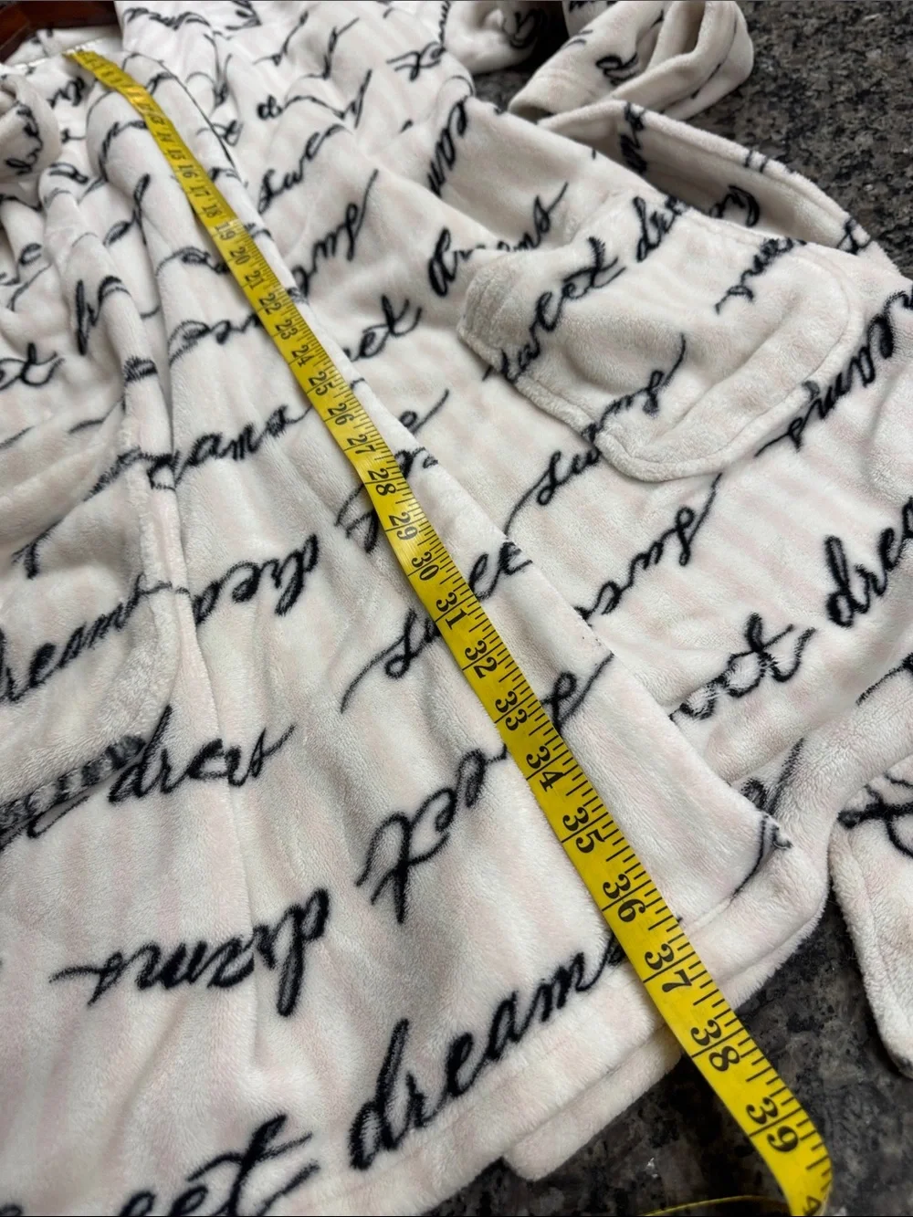 Victoria's Secret white and pink striped Script Plush Robe M/L